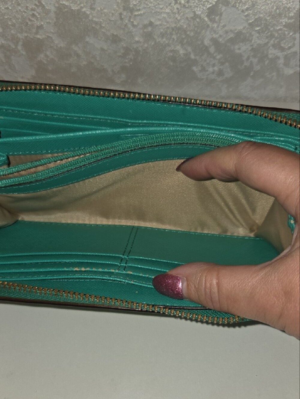 Coach Teal Green Zip-Around Leather Wallet - Picture 12 of 13